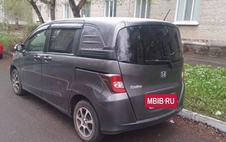 Honda Freed I, 2013 год, 970 000 рублей, 5 фотография