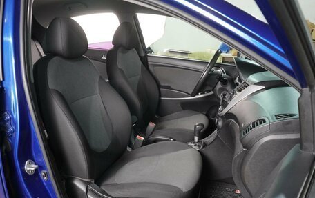 Hyundai Solaris II рестайлинг, 2012 год, 819 000 рублей, 8 фотография