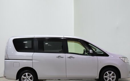 Nissan Serena IV, 2012 год, 1 095 000 рублей, 4 фотография