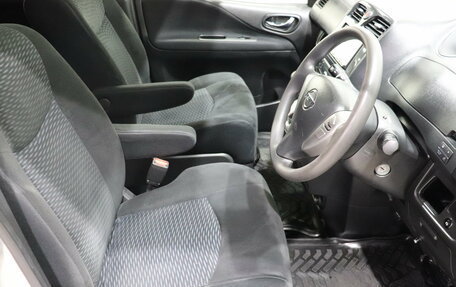 Nissan Serena IV, 2012 год, 1 095 000 рублей, 16 фотография