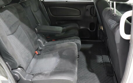 Nissan Serena IV, 2012 год, 1 095 000 рублей, 17 фотография