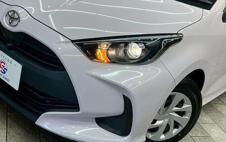 Toyota Yaris, 2022 год, 800 000 рублей, 4 фотография