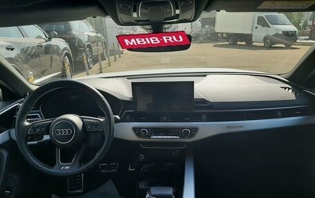 Audi A4, 2020 год, 4 200 000 рублей, 8 фотография