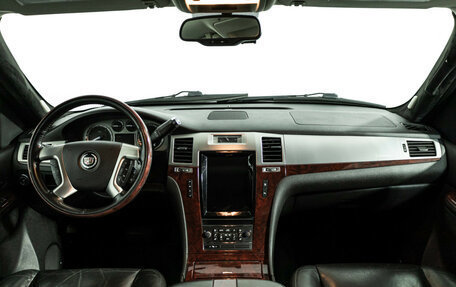 Cadillac Escalade III, 2010 год, 1 599 585 рублей, 13 фотография
