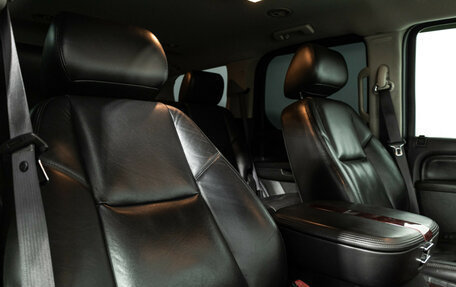 Cadillac Escalade III, 2010 год, 1 599 585 рублей, 15 фотография