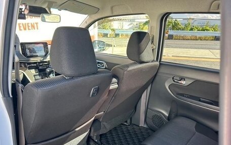 Daihatsu Move VI рестайлинг, 2018 год, 590 001 рублей, 15 фотография