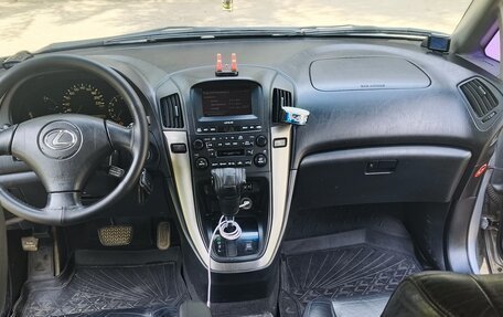 Lexus RX IV рестайлинг, 2001 год, 1 000 000 рублей, 15 фотография