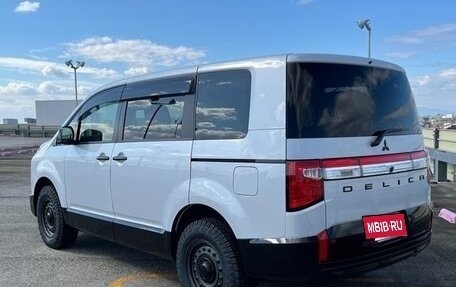 Mitsubishi Delica D:5 I, 2022 год, 2 750 001 рублей, 7 фотография