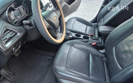 Chevrolet Cruze II, 2017 год, 920 010 рублей, 15 фотография