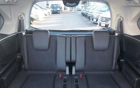 Honda Freed I, 2013 год, 860 000 рублей, 10 фотография