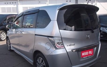 Honda Freed I, 2013 год, 860 000 рублей, 8 фотография