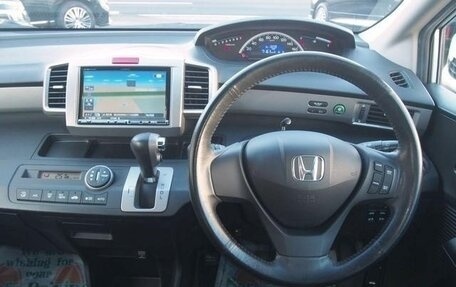 Honda Freed I, 2013 год, 860 000 рублей, 11 фотография