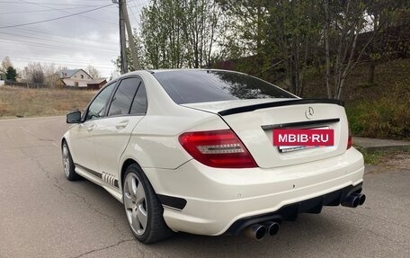 Mercedes-Benz C-Класс, 2011 год, 1 100 000 рублей, 5 фотография