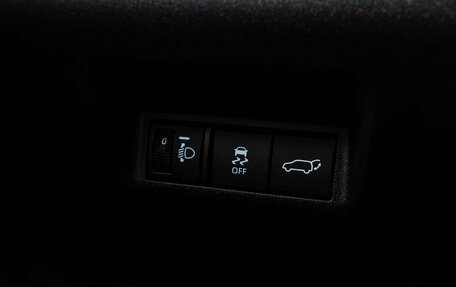 Toyota RAV4, 2026 год, 4 400 000 рублей, 24 фотография