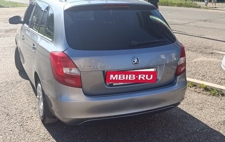 Skoda Fabia II, 2013 год, 950 000 рублей, 3 фотография