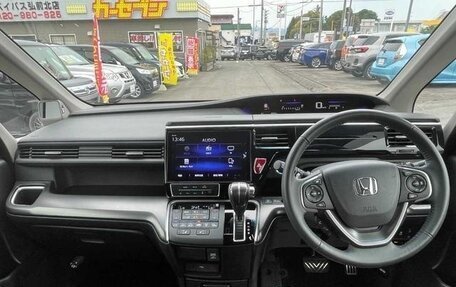 Honda Stepwgn IV, 2021 год, 1 848 001 рублей, 12 фотография