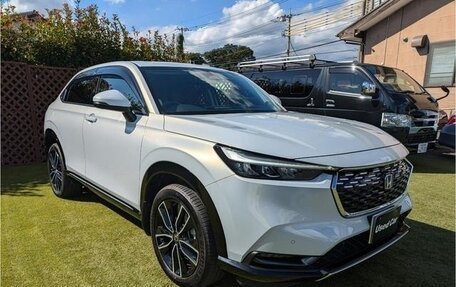 Honda Vezel, 2022 год, 1 893 001 рублей, 3 фотография