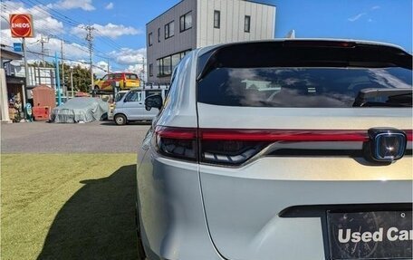 Honda Vezel, 2022 год, 1 893 001 рублей, 13 фотография