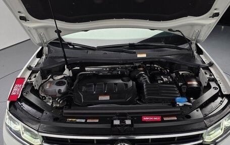 Volkswagen Tiguan II, 2022 год, 2 300 040 рублей, 8 фотография