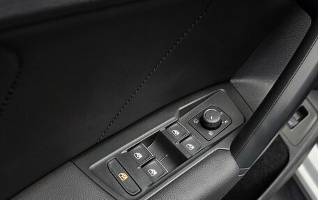 Volkswagen Tiguan II, 2022 год, 2 300 040 рублей, 21 фотография