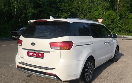 KIA Carnival III, 2018 год, 2 300 000 рублей, 1 фотография
