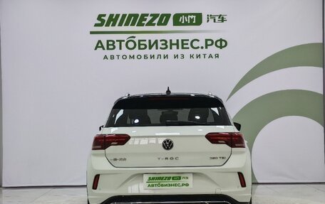 Volkswagen T-Roc I, 2022 год, 1 870 000 рублей, 5 фотография