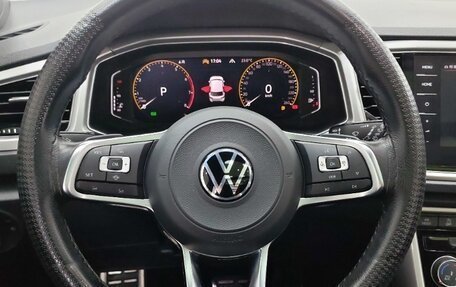 Volkswagen T-Roc I, 2022 год, 1 870 000 рублей, 9 фотография