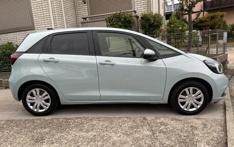 Honda Fit, 2022 год, 970 000 рублей, 6 фотография