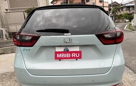 Honda Fit, 2022 год, 970 000 рублей, 4 фотография
