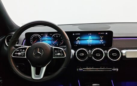 Mercedes-Benz GLB, 2020 год, 2 450 000 рублей, 10 фотография