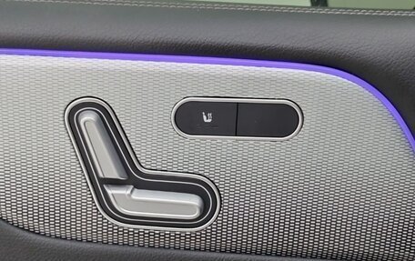 Mercedes-Benz GLB, 2020 год, 2 450 000 рублей, 15 фотография
