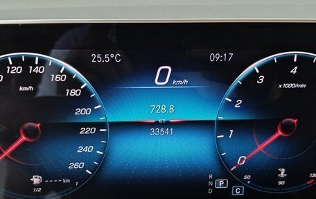 Mercedes-Benz GLB, 2020 год, 2 450 000 рублей, 17 фотография