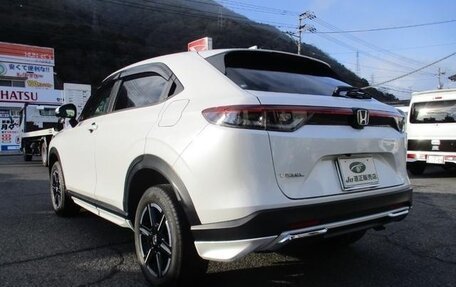 Honda Vezel, 2023 год, 1 970 000 рублей, 6 фотография