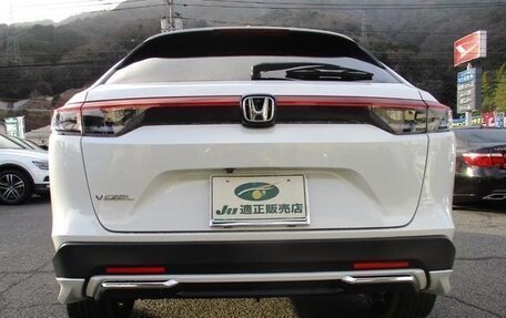 Honda Vezel, 2023 год, 1 970 000 рублей, 8 фотография