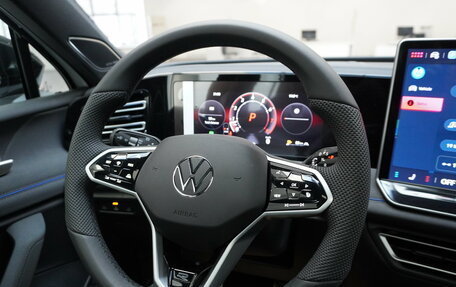 Volkswagen Tiguan, 2025 год, 5 250 000 рублей, 14 фотография