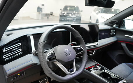 Volkswagen Tiguan, 2025 год, 5 250 000 рублей, 15 фотография