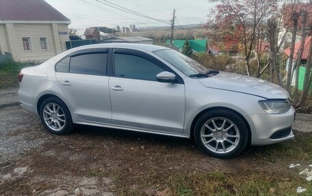 Volkswagen Jetta VI, 2012 год, 750 000 рублей, 2 фотография