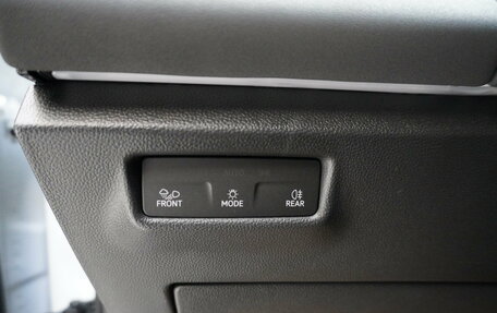Volkswagen Tiguan, 2025 год, 5 250 000 рублей, 22 фотография