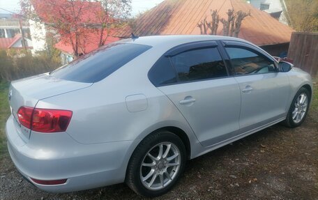 Volkswagen Jetta VI, 2012 год, 750 000 рублей, 4 фотография