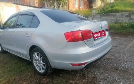 Volkswagen Jetta VI, 2012 год, 750 000 рублей, 6 фотография