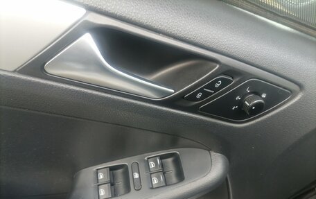 Volkswagen Jetta VI, 2012 год, 750 000 рублей, 11 фотография