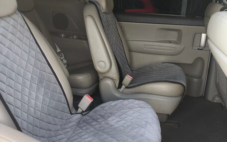 KIA Carnival III, 2018 год, 2 300 000 рублей, 4 фотография
