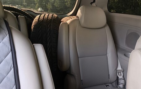 KIA Carnival III, 2018 год, 2 300 000 рублей, 6 фотография
