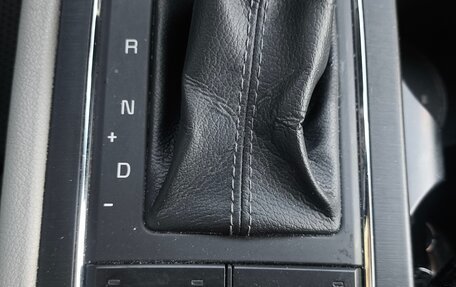 KIA Carnival III, 2018 год, 2 300 000 рублей, 21 фотография