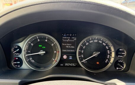 Toyota Land Cruiser 200, 2015 год, 5 400 000 рублей, 4 фотография