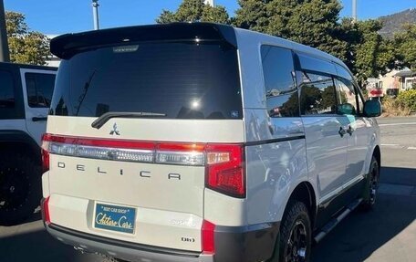 Mitsubishi Delica D:5 I, 2022 год, 2 700 001 рублей, 4 фотография