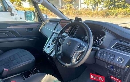 Mitsubishi Delica D:5 I, 2022 год, 2 700 001 рублей, 10 фотография