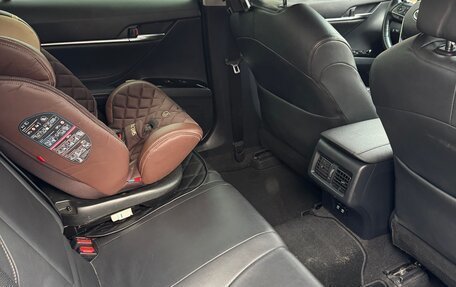 Toyota Camry, 2018 год, 2 850 000 рублей, 17 фотография