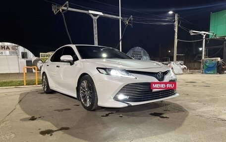 Toyota Camry, 2018 год, 2 850 000 рублей, 27 фотография