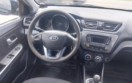 KIA Rio III рестайлинг, 2012 год, 699 000 рублей, 10 фотография